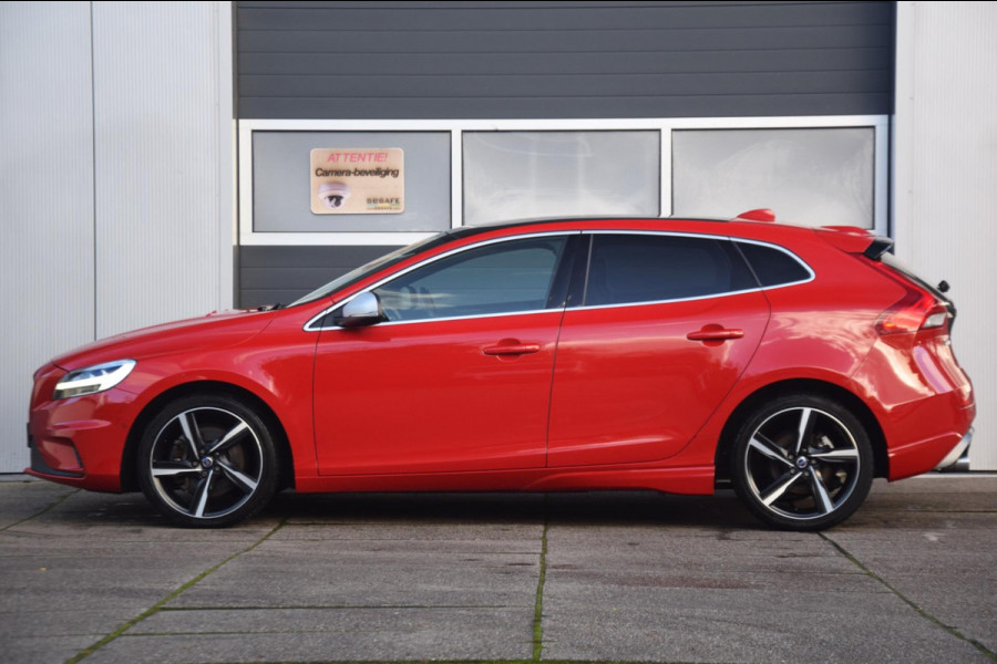 Volvo V40 2.0 D3 R Design Business Sport / Panoramadak / Leer / Led koplampen / Stoelverwarming / Camera /