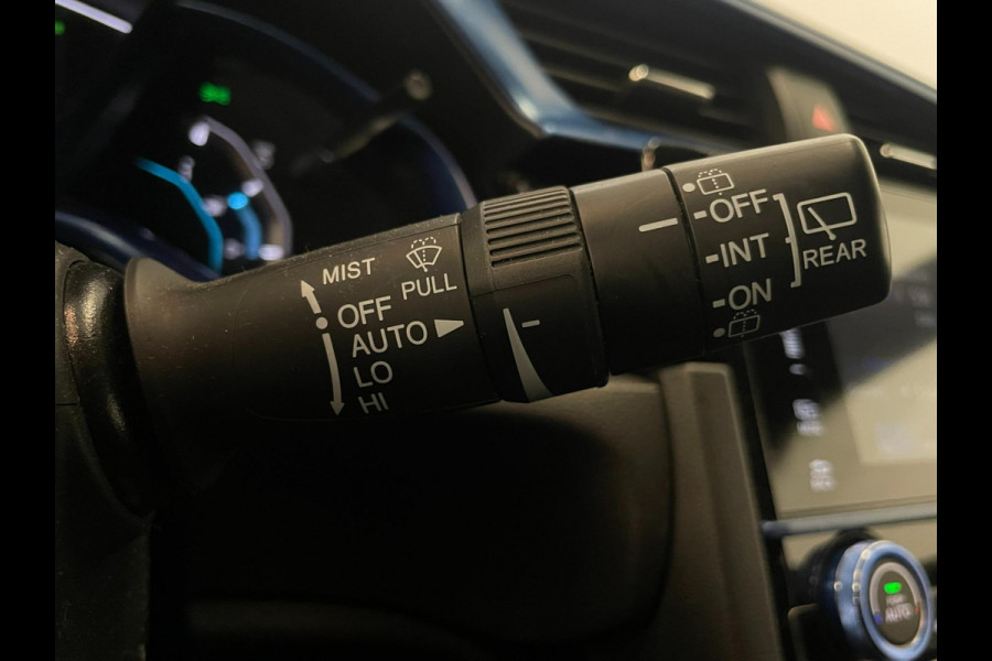 Honda Civic 1.0 i-VTEC Elegance / CarPlay / Stoelverwarming