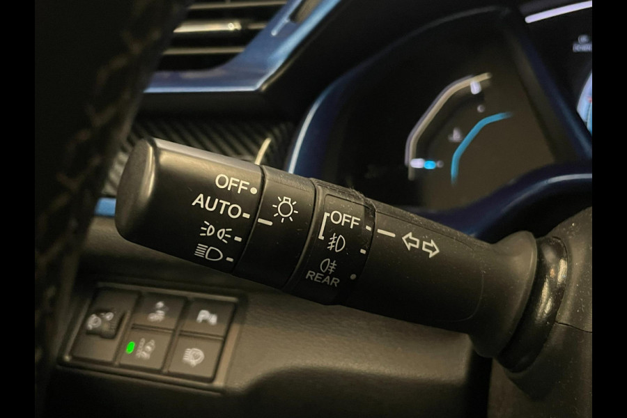 Honda Civic 1.0 i-VTEC Elegance / CarPlay / Stoelverwarming