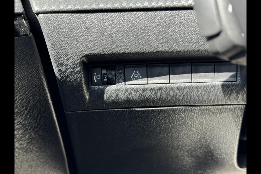 Peugeot 208 1.2 PT 100 Allure Pack | Stoelverwarming | Parkeercamera | Adaptive cruise | Prijs is rijklaar