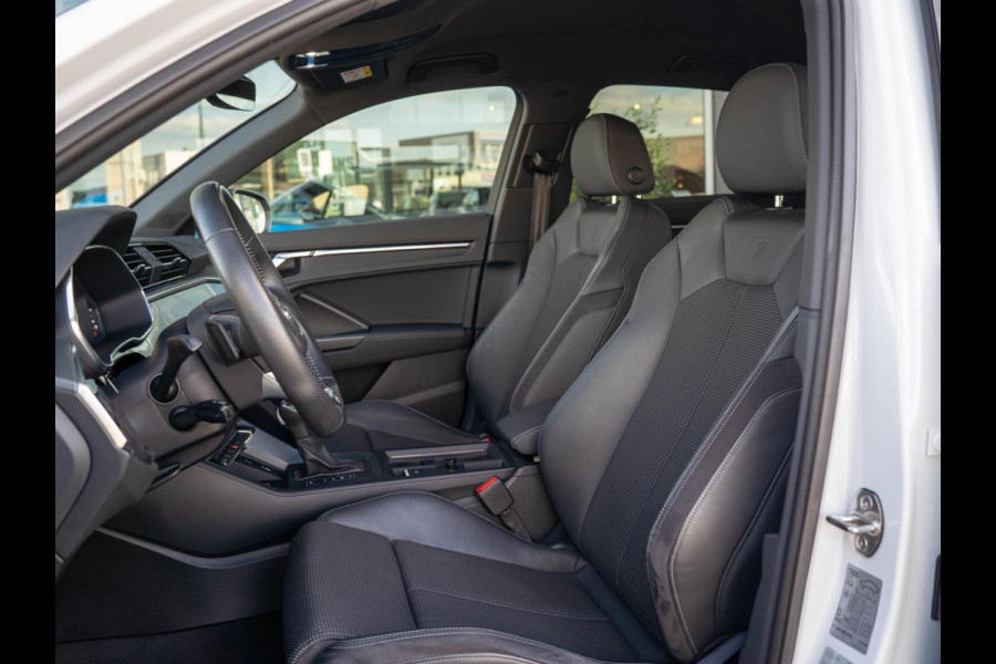 Audi Q3 35 TFSI Pro Line S-line / Keyless / Ambient / CarPlay / Elek stoelen / 20 inch