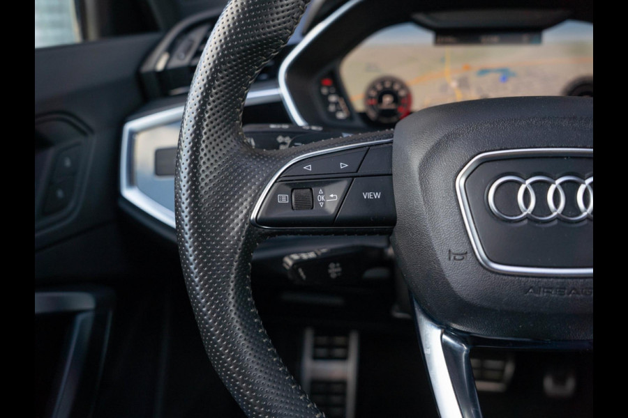 Audi Q3 35 TFSI Pro Line S-line / Keyless / Ambient / CarPlay / Elek stoelen / 20 inch