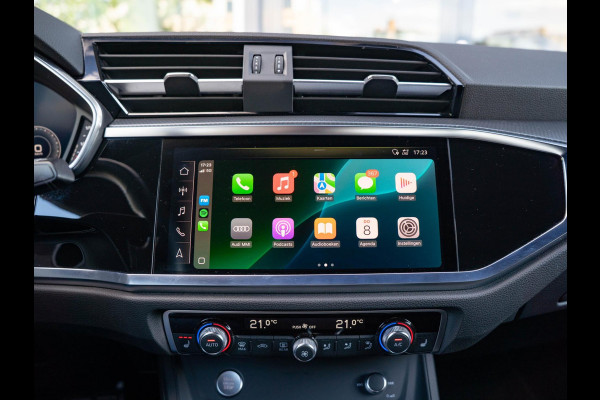 Audi Q3 35 TFSI Pro Line S-line / Keyless / Ambient / CarPlay / Elek stoelen / 20 inch