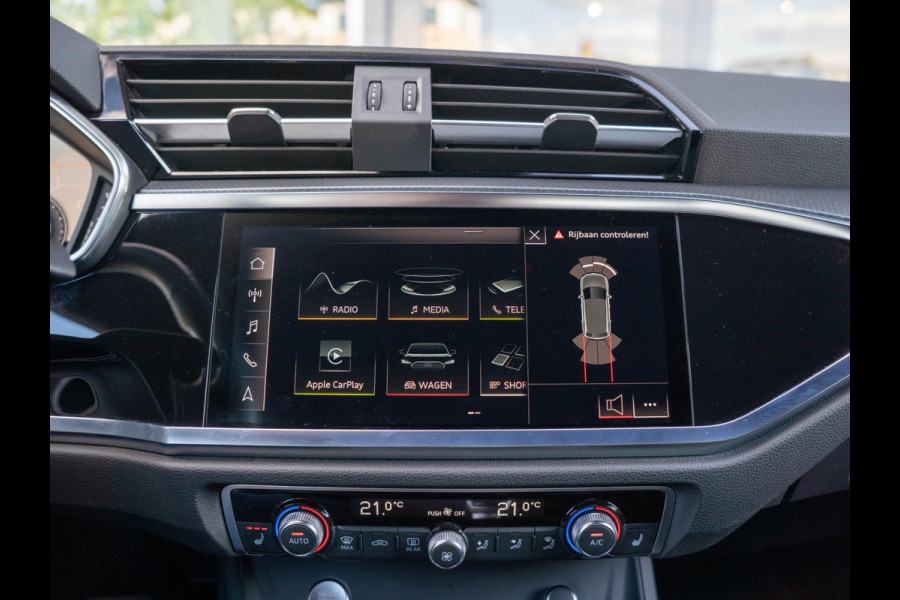 Audi Q3 35 TFSI Pro Line S-line / Keyless / Ambient / CarPlay / Elek stoelen / 20 inch