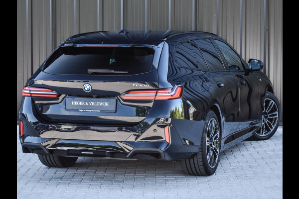 BMW 5 Serie Touring 530e xDrive M Sport | DRIVING ASS. PLUS | HARMAN KARDON | ELEKTR. TREKHAAK | ACHTERUITRIJ CAMERA | AMBIANCE VERLICHTING