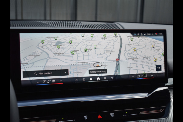 BMW 5 Serie Touring 530e xDrive M Sport | DRIVING ASS. PLUS | HARMAN KARDON | ELEKTR. TREKHAAK | ACHTERUITRIJ CAMERA | AMBIANCE VERLICHTING