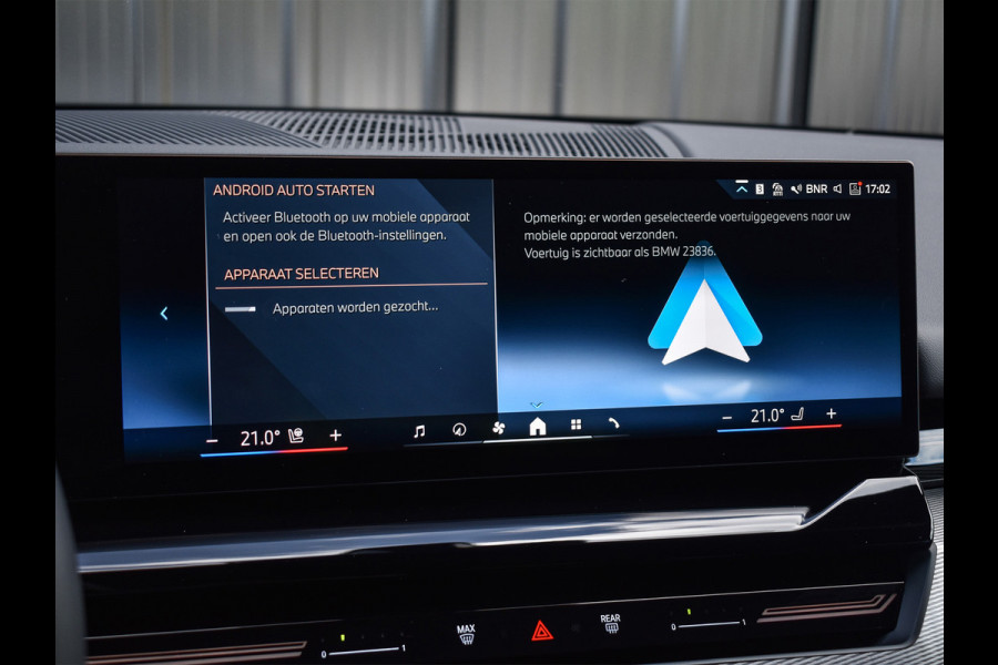BMW 5 Serie Touring 530e xDrive M Sport | DRIVING ASS. PLUS | HARMAN KARDON | ELEKTR. TREKHAAK | ACHTERUITRIJ CAMERA | AMBIANCE VERLICHTING