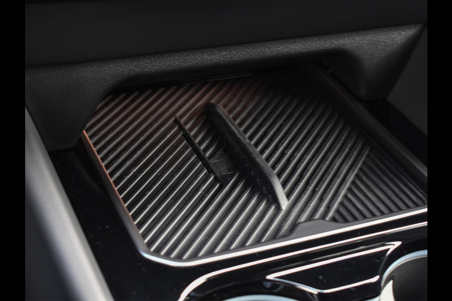 BMW 5 Serie Touring 530e xDrive M Sport | DRIVING ASS. PLUS | HARMAN KARDON | ELEKTR. TREKHAAK | ACHTERUITRIJ CAMERA | AMBIANCE VERLICHTING