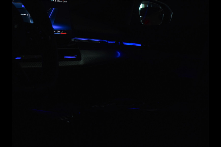 BMW 5 Serie Touring 530e xDrive M Sport | DRIVING ASS. PLUS | HARMAN KARDON | ELEKTR. TREKHAAK | ACHTERUITRIJ CAMERA | AMBIANCE VERLICHTING