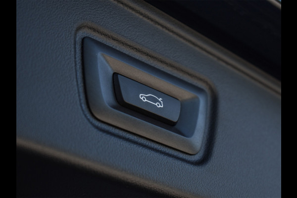 BMW 5 Serie Touring 530e xDrive M Sport | DRIVING ASS. PLUS | HARMAN KARDON | ELEKTR. TREKHAAK | ACHTERUITRIJ CAMERA | AMBIANCE VERLICHTING