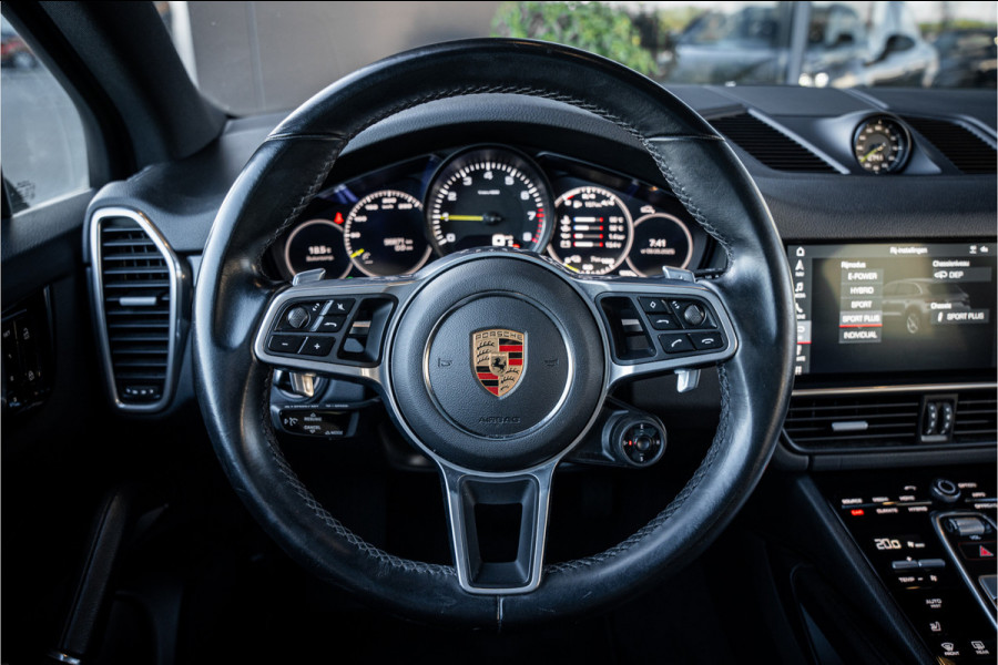 Porsche Cayenne 3.0 E-Hybrid Sport Chrono - NL l Panorama l Trekh. l Memory l Dealer OH