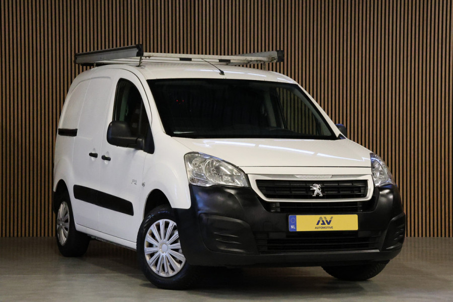 Peugeot Partner 120 1.6 BlueHDi 100 | Airco | Cruise control | PDC | Imperiaal | Elek. ramen | Bluetooth | MF Stuur | Houten vloer | NAP Logisch | NL Auto