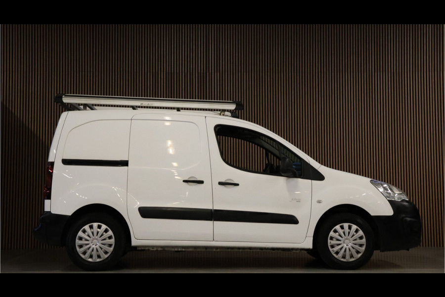 Peugeot Partner 120 1.6 BlueHDi 100 | Airco | Cruise control | PDC | Imperiaal | Elek. ramen | Bluetooth | MF Stuur | Houten vloer | NAP Logisch | NL Auto