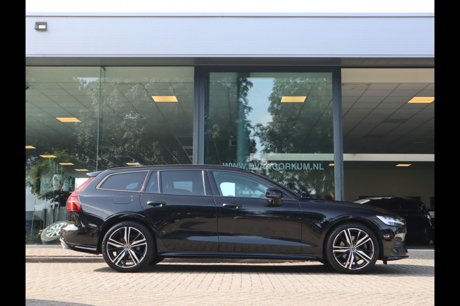 Volvo V60 2.0 B3 Momentum Advantage / Camera / Trekhaak