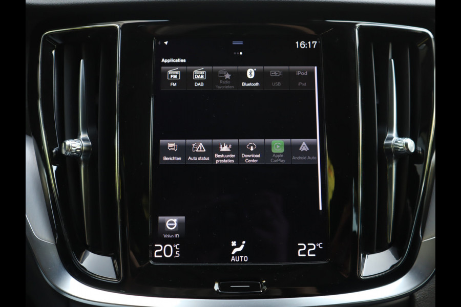 Volvo V60 2.0 B3 Momentum Advantage / Camera / Trekhaak