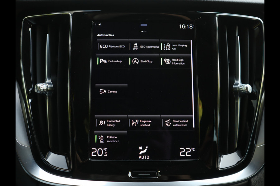 Volvo V60 2.0 B3 Momentum Advantage / Camera / Trekhaak