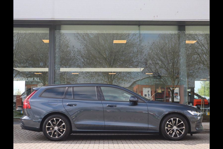 Volvo V60 2.0 B3 Momentum Advantage / Leder / Trekhaak