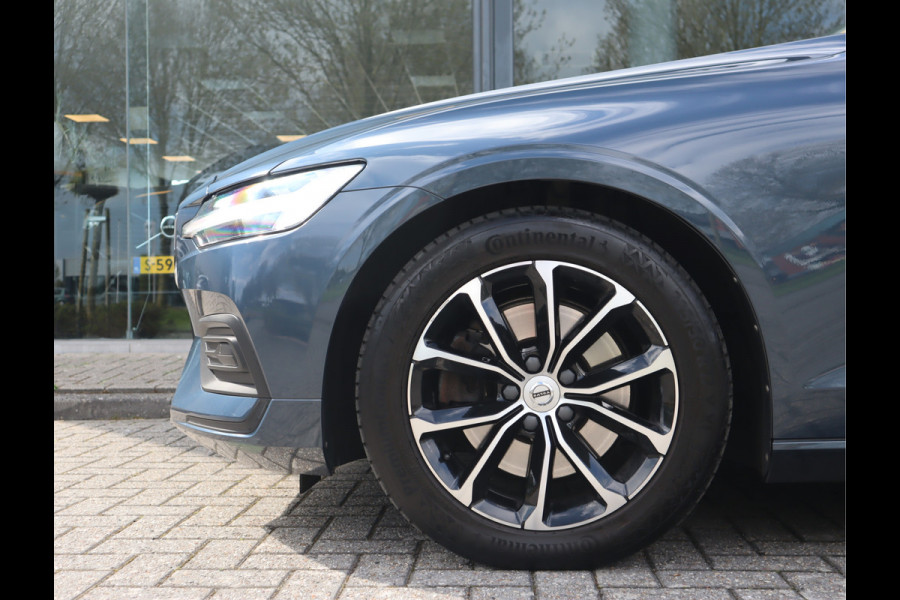 Volvo V60 2.0 B3 Momentum Advantage / Leder / Trekhaak
