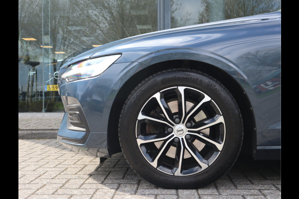 Volvo V60 2.0 B3 Momentum Advantage / Leder / Trekhaak