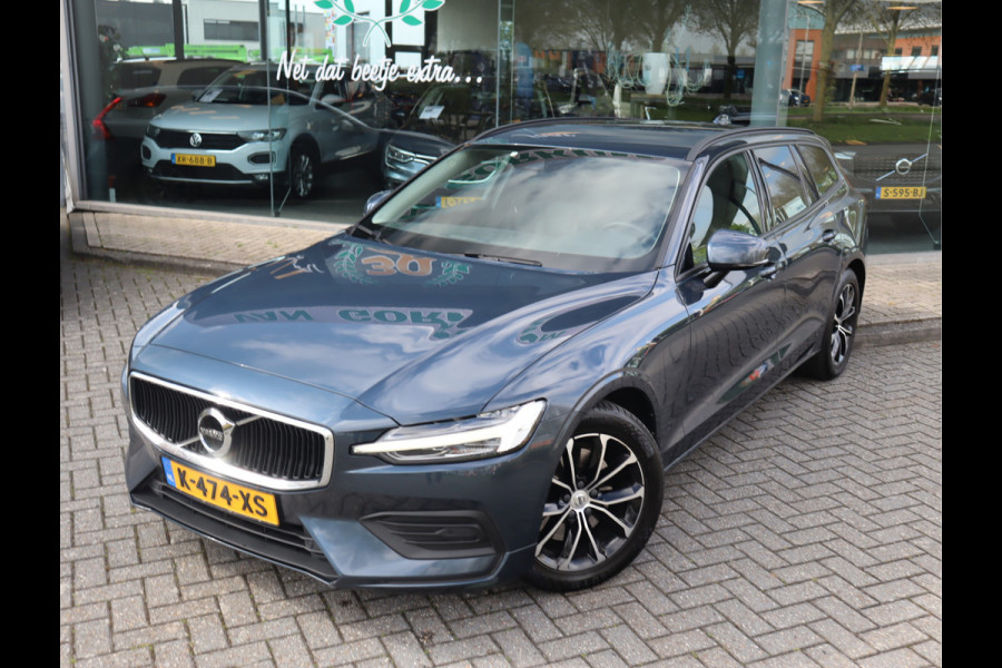 Volvo V60 2.0 B3 Momentum Advantage / Leder / Trekhaak