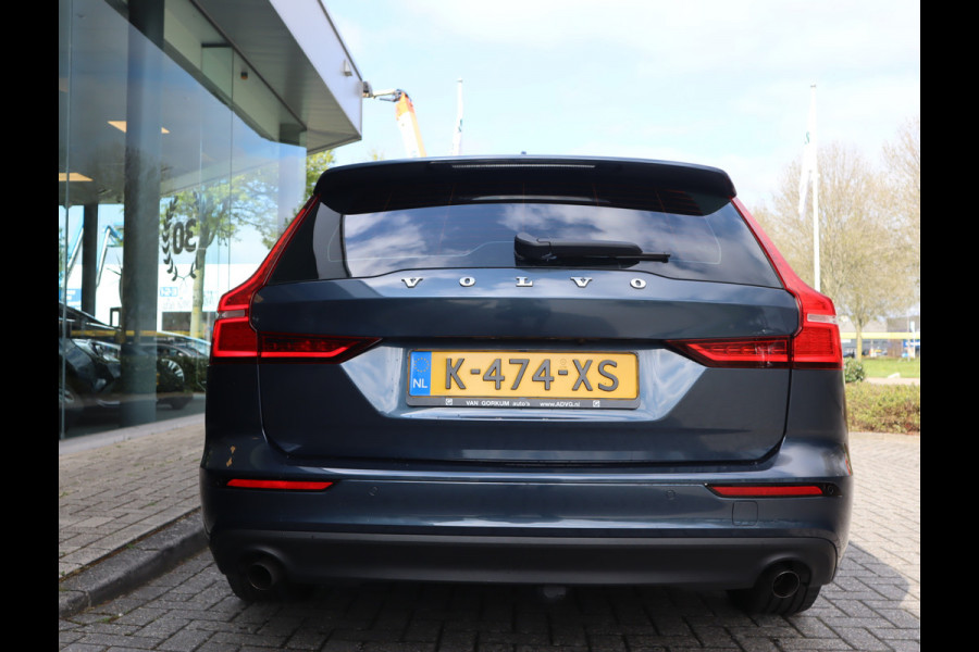 Volvo V60 2.0 B3 Momentum Advantage / Leder / Trekhaak