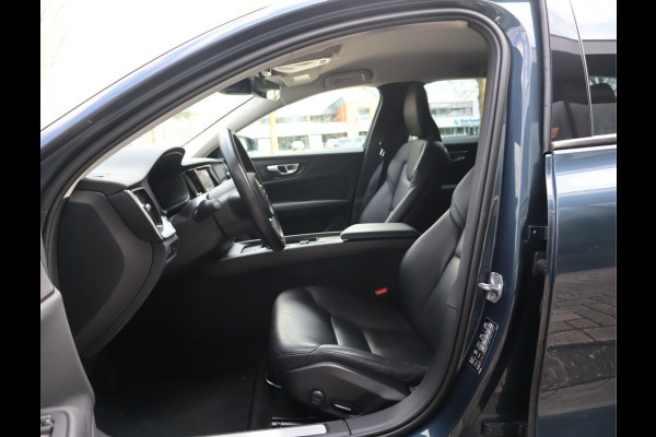 Volvo V60 2.0 B3 Momentum Advantage / Leder / Trekhaak