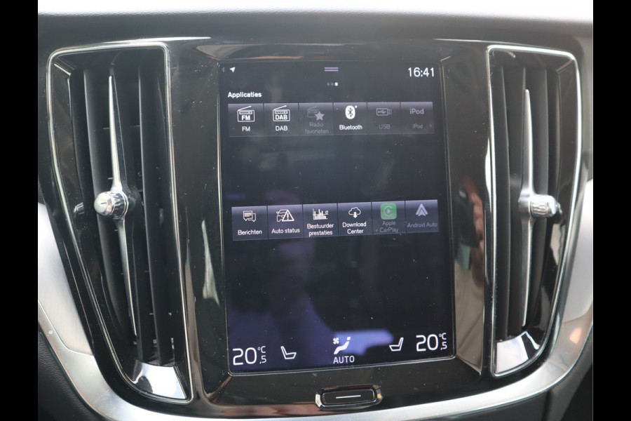 Volvo V60 2.0 B3 Momentum Advantage / Leder / Trekhaak