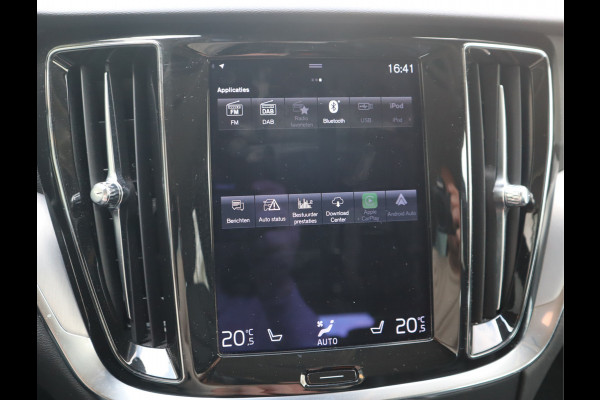 Volvo V60 2.0 B3 Momentum Advantage / Leder / Trekhaak
