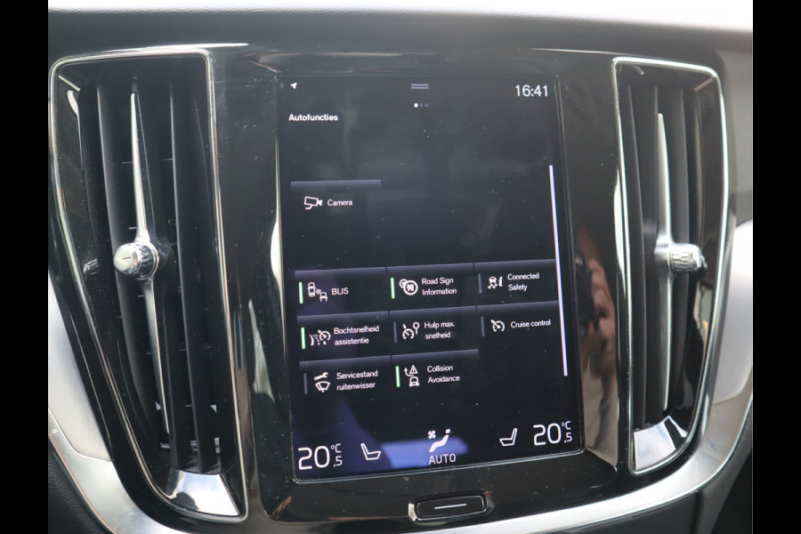 Volvo V60 2.0 B3 Momentum Advantage / Leder / Trekhaak