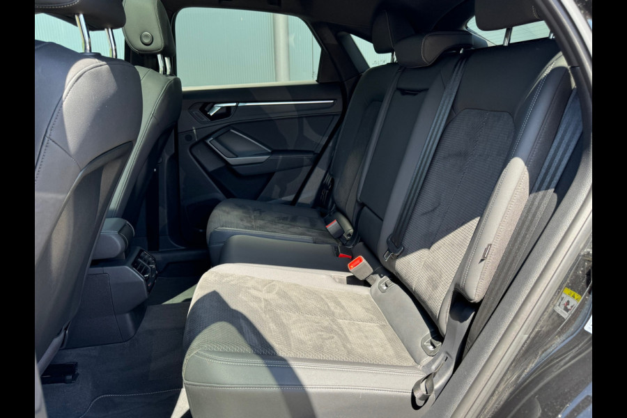 Audi Q3 Sportback 2.0 TFSi Quattro * S-Line * Panorama * Side ass * Visueel Cockpit *
