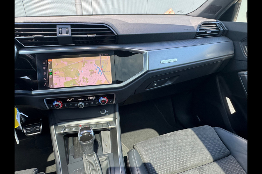 Audi Q3 Sportback 2.0 TFSi Quattro * S-Line * Panorama * Side ass * Visueel Cockpit *