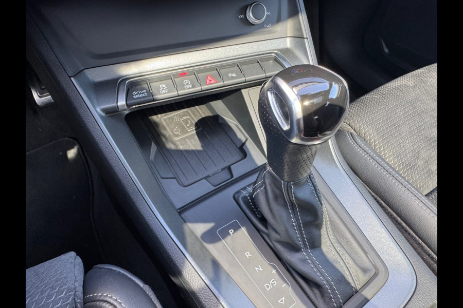 Audi Q3 Sportback 2.0 TFSi Quattro * S-Line * Panorama * Side ass * Visueel Cockpit *