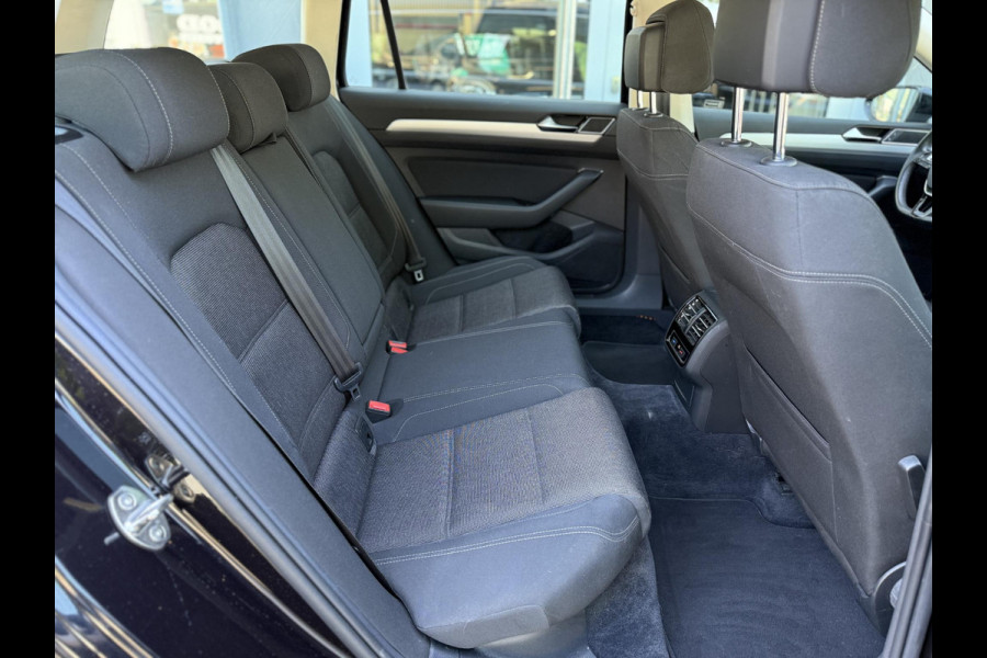 Volkswagen Passat Variant 1.4 TSI DSG Comfortline Business CarPlay|Trekhaak|Cam|Perfect onderhouden