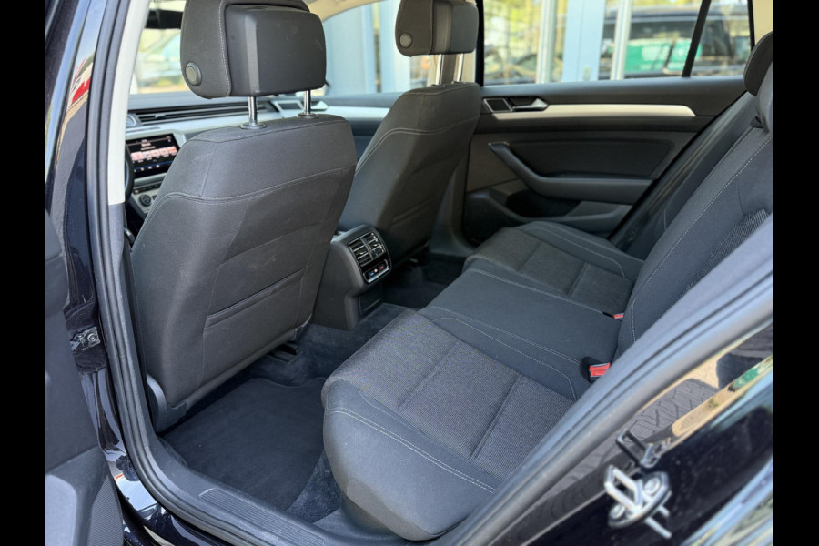 Volkswagen Passat Variant 1.4 TSI DSG Comfortline Business CarPlay|Trekhaak|Cam|Perfect onderhouden