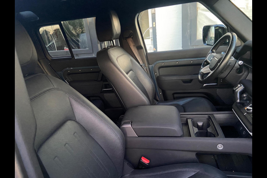 Land Rover Defender 110 P400E LEDER/LUCHTVERING/360CAMERA/CARPLAY