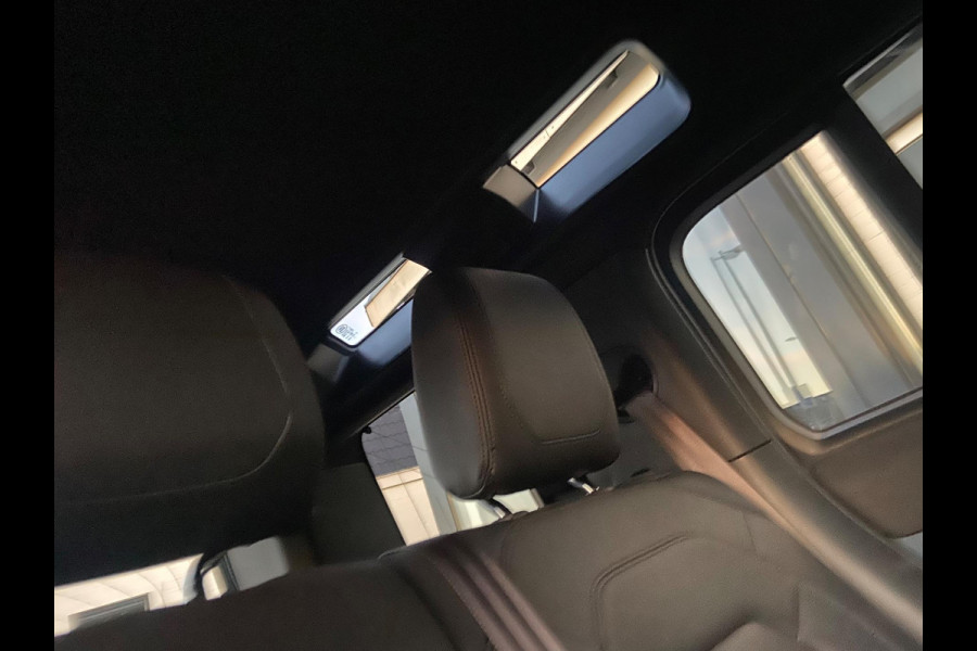 Land Rover Defender 110 P400E LEDER/LUCHTVERING/360CAMERA/CARPLAY