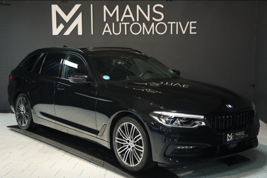 BMW 5 Serie Touring 540i xDrive / PANODAK / Soft Close / CAMERA / HUD / KEYLESS
