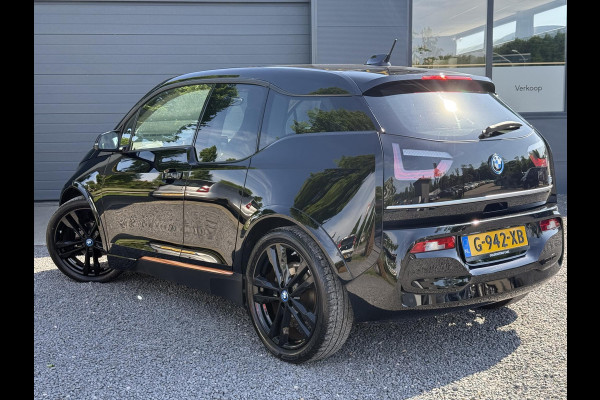 BMW i3 S 120Ah 42 kWh RoadStyle Edition 2e Eigenaar,Navi,Leder,184pk,Stoelverwarming,Dealer Onderhouden,Pdc V+A,Apk tot 01-2026
