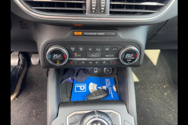Ford Focus 1.0 EcoBoost Titanium Business | Winter Pack | Full LED | 10-weg verstelbare stoel | 17 inch | Camera | Head up Display | Bang&Olufsen
