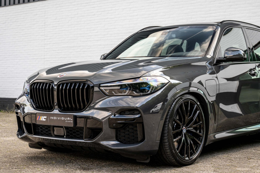 BMW X5 xDrive45e M-Sport 4-Wielsturing AC Schnitzer 445pk
