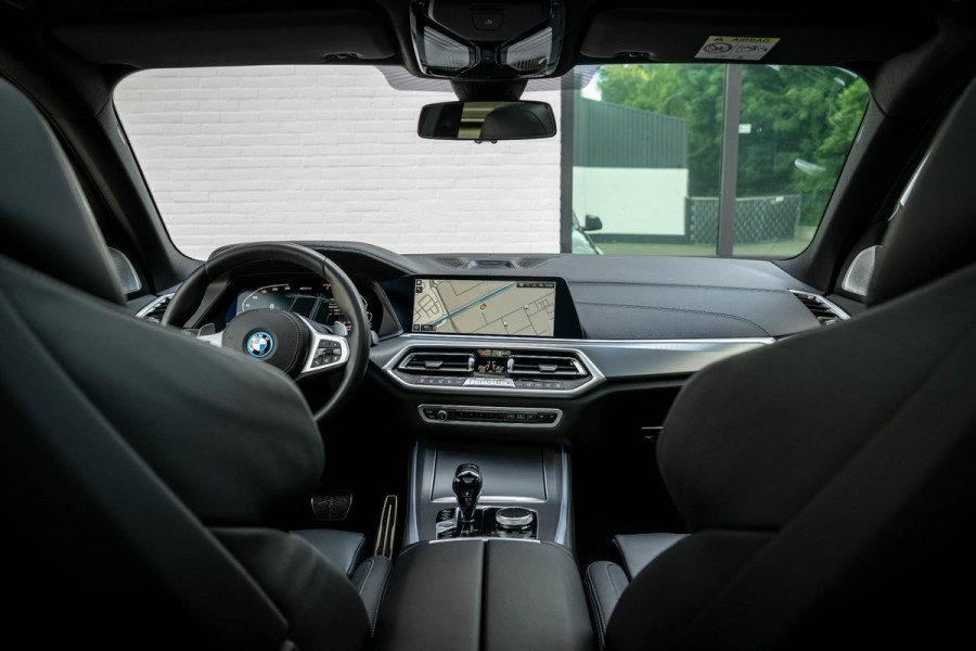 BMW X5 xDrive45e M-Sport 4-Wielsturing AC Schnitzer 445pk