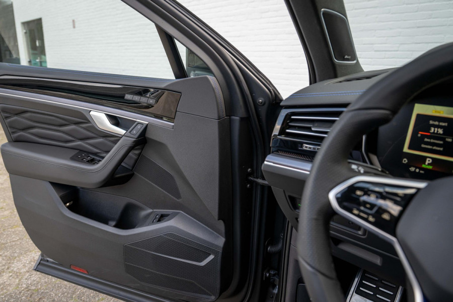Volkswagen Touareg 3.0 TSI eHybrid R 4M Puglia MATLAK DynAudio