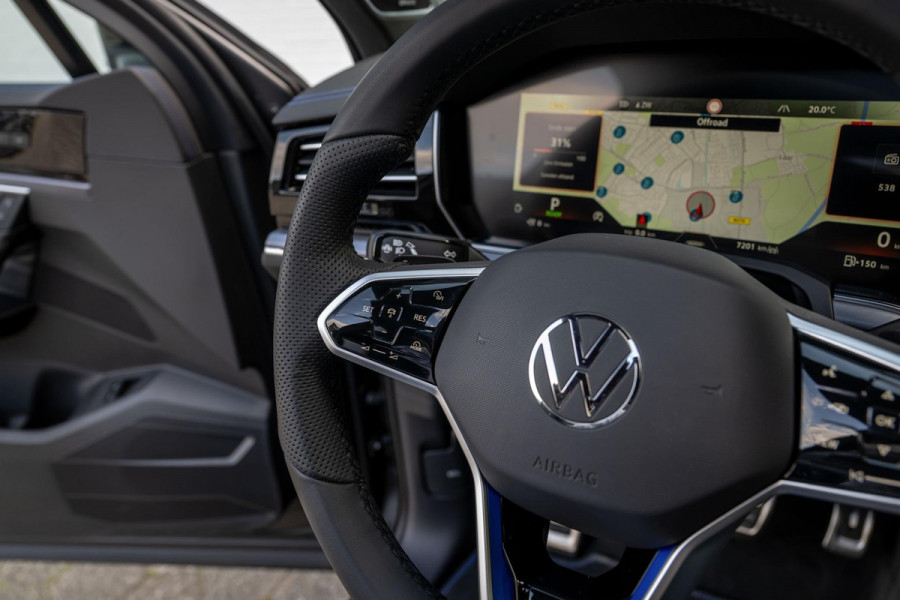 Volkswagen Touareg 3.0 TSI eHybrid R 4M Puglia MATLAK DynAudio
