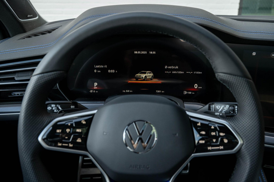 Volkswagen Touareg 3.0 TSI eHybrid R 4M Puglia MATLAK DynAudio