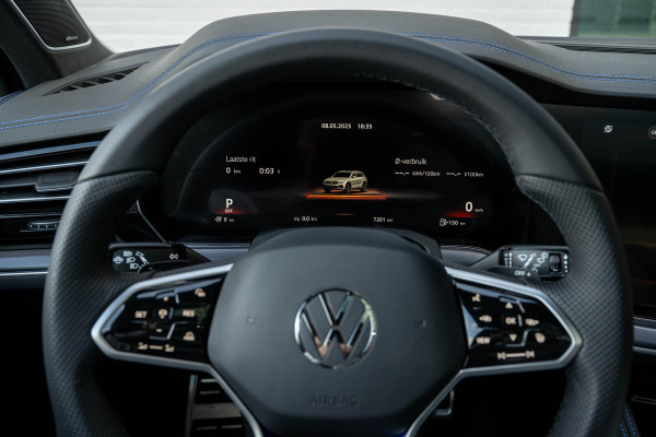 Volkswagen Touareg 3.0 TSI eHybrid R 4M Puglia MATLAK DynAudio