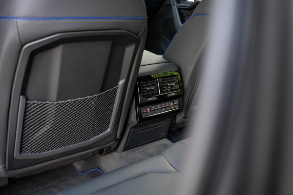 Volkswagen Touareg 3.0 TSI eHybrid R 4M Puglia MATLAK DynAudio