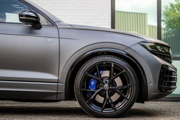 Volkswagen Touareg 3.0 TSI eHybrid R 4M Puglia MATLAK DynAudio