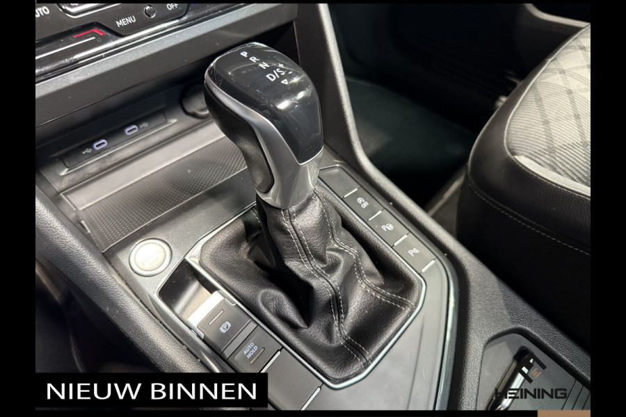 Volkswagen Tiguan 1.5 TSI R-Line Business+ 150 Pk DSG, Pano,Virtual cockpit, 20 inch 37000 km !!