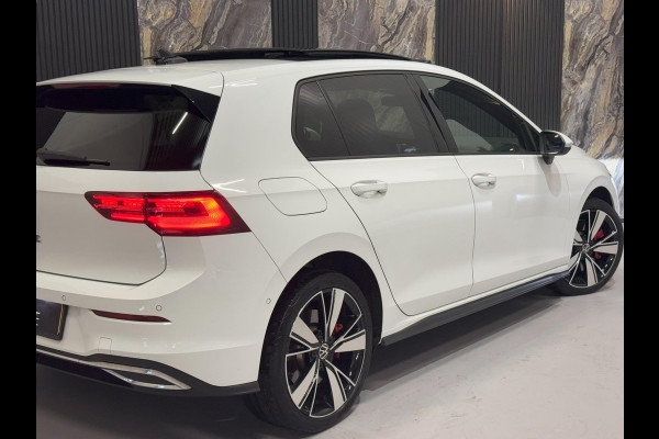 Volkswagen Golf 1.4 eHybrid GTE|PANO|HUD|IQ|SFEER|BOMVOL