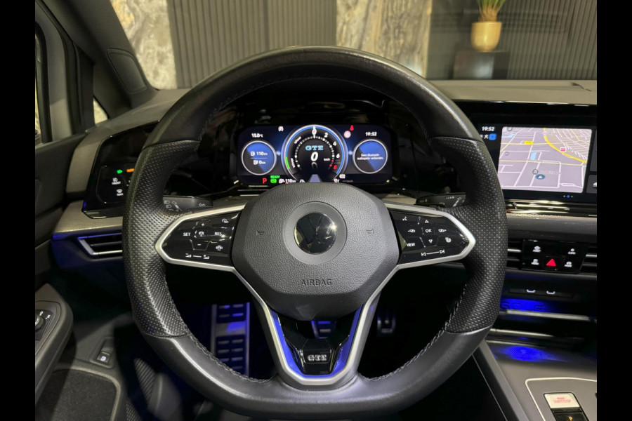 Volkswagen Golf 1.4 eHybrid GTE|PANO|HUD|IQ|SFEER|BOMVOL